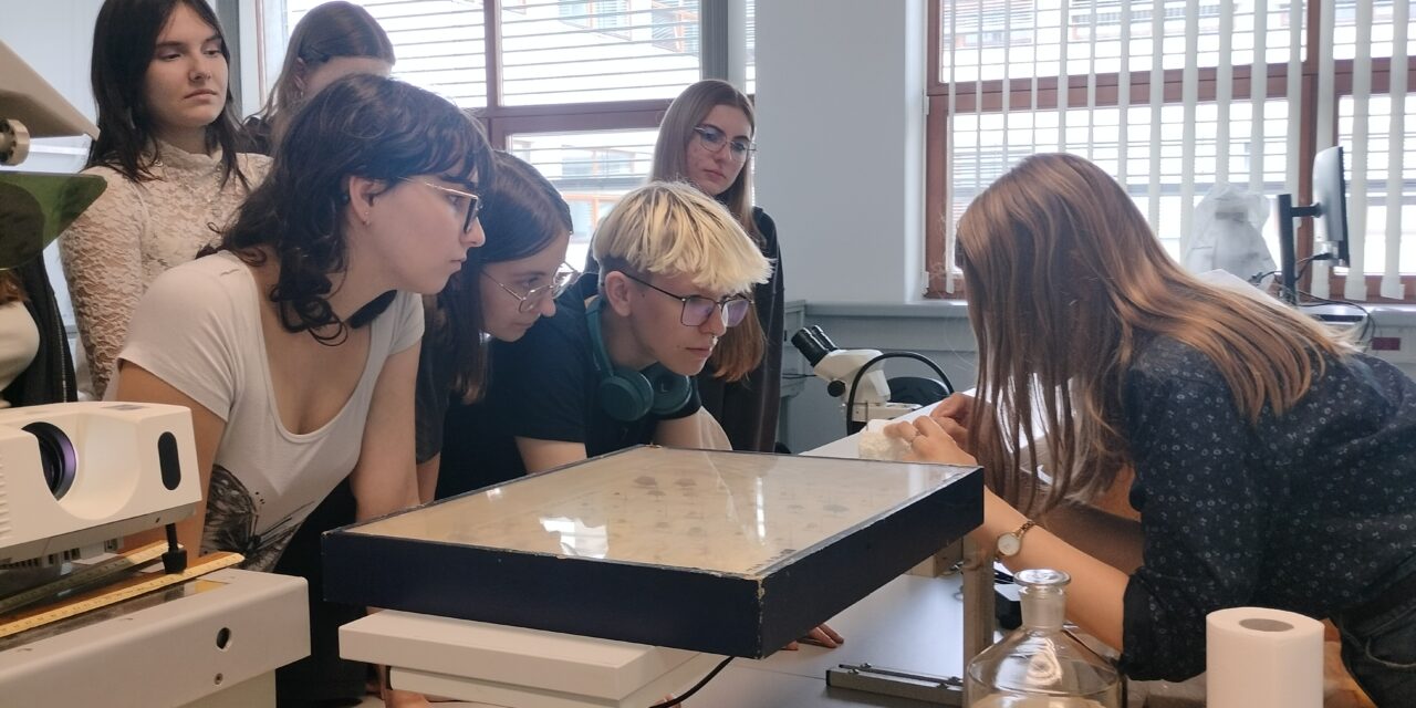 Z wizytą na wydziale biologii