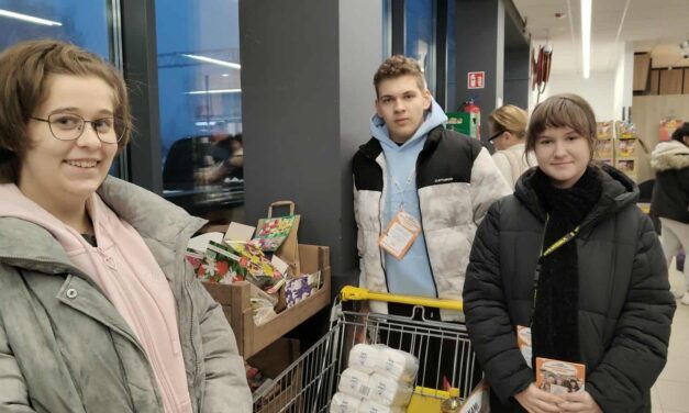 Świąteczna zbiórka żywności
